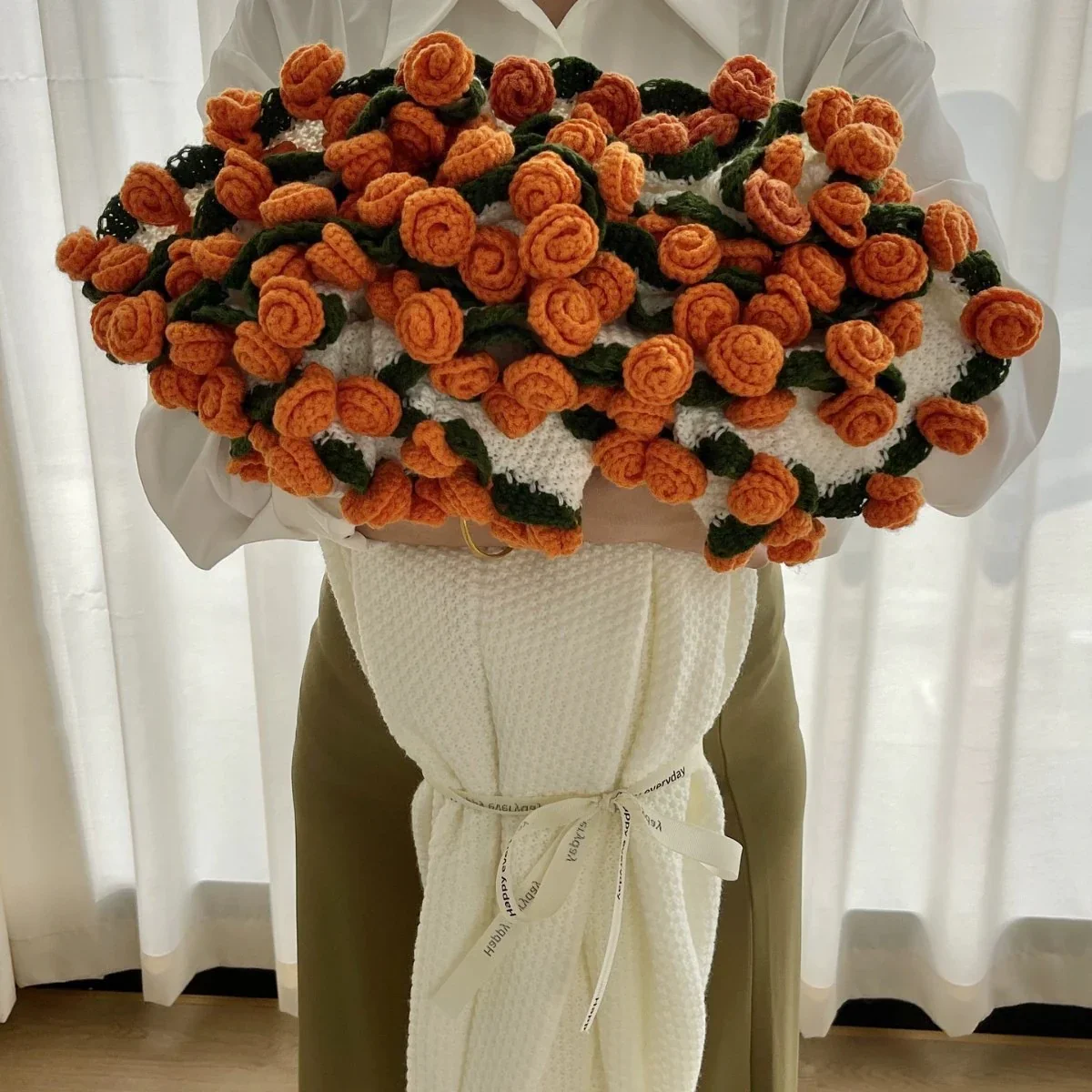 Tiktrove Bouquet Blanket - Image 6